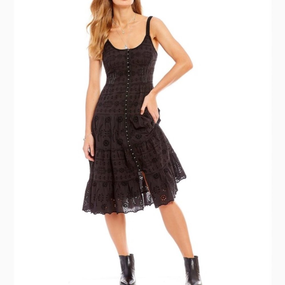 Chelsea & Violet Corset Eyelet Lace Midi Dress.NWT